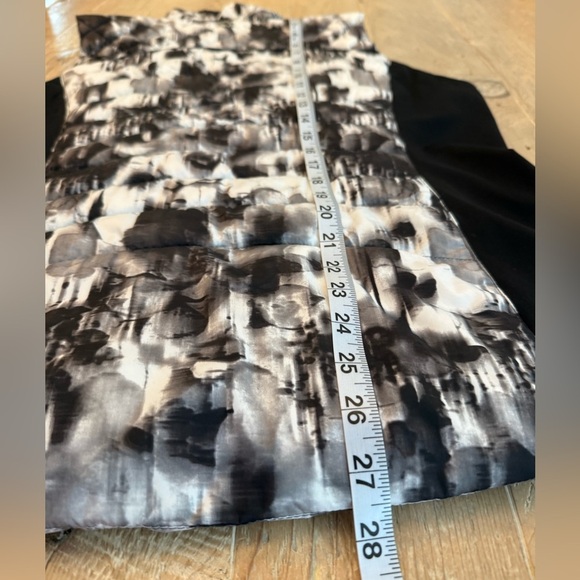 Sunice Thermal Puffer Vest size Large - Picture 4 of 9